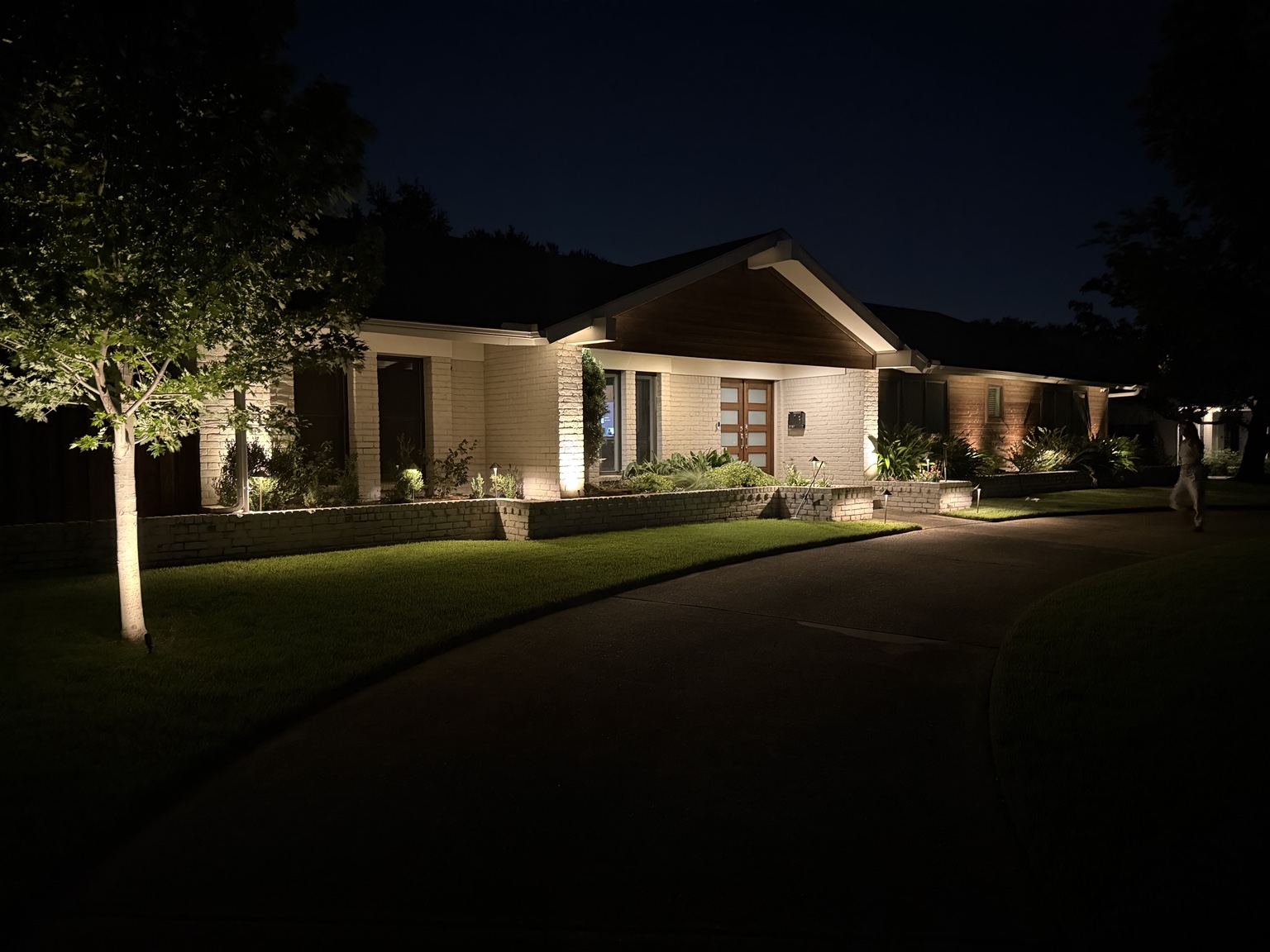 Landscape lighting detail
